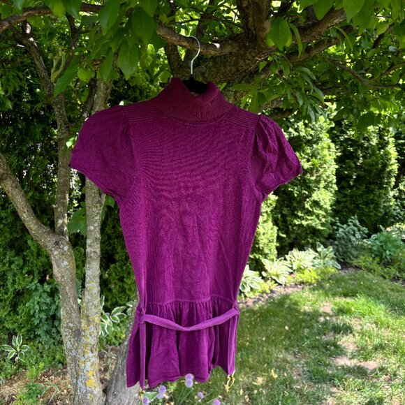 Magenta Knit Peplum Top with Gold Buckle Detail | Feminine & Chic - Picture 7 of 7